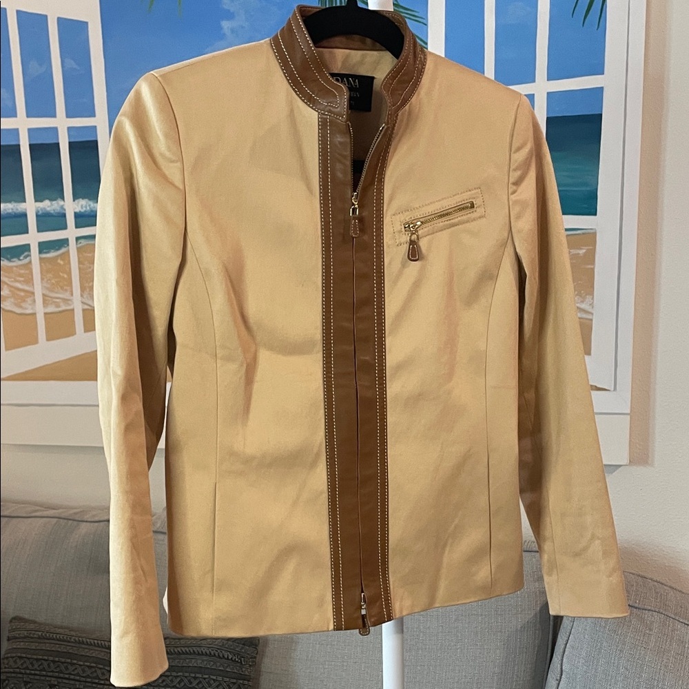 Dana Buchman Tan Zip Up Jacket with Brown leather Accents